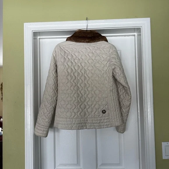 Marmot Quilted Jacket Faux Fur Collar Beige Women’s Medium - Picture 3 of 9